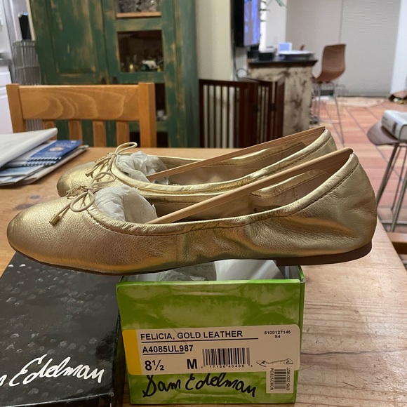 Sam Edelman Felicia Gold Leather Ballet Flats - Picture 6 of 14